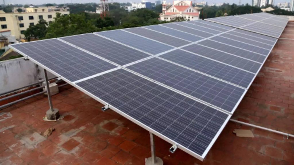 Nigeria launches $300 million fund to expand solar power access