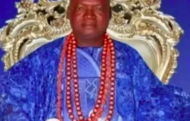 Oba Moses Oyinloye Iwedunmoye I, Onigbesi of Igbesi Land