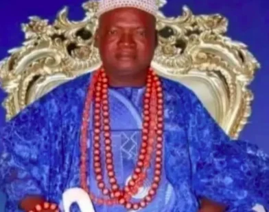 Oba Moses Oyinloye Iwedunmoye I, Onigbesi of Igbesi Land