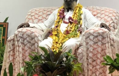Satguru Maharaj Ji speaking during a press conference in Ibadan