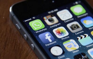 WhatsApp to require iOS 15.5 on older iPhones from November 2026